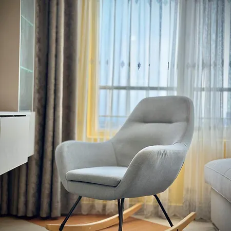 Seasky Smarthome Penthouse For 6 Guests With Private Parking 5 Minutes аway From And Centre アパート ブルガス