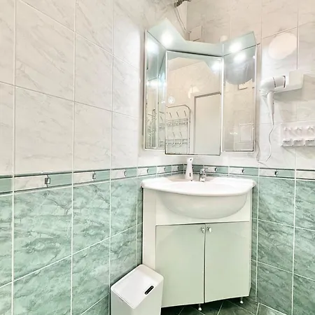 Seasky Smarthome Penthouse For 6 Guests With Private Parking 5 Minutes аway From And Centre Apartment