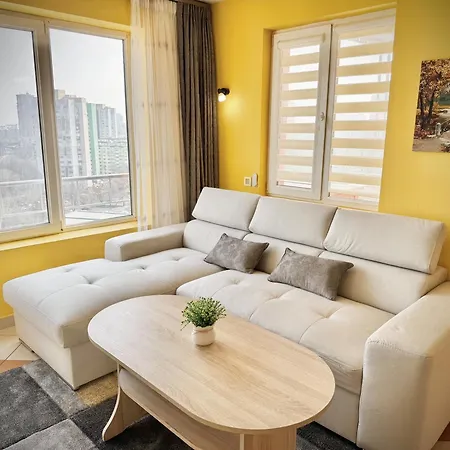 Seasky Smarthome Penthouse For 6 Guests With Private Parking 5 Minutes аway From And Centre Burgas
