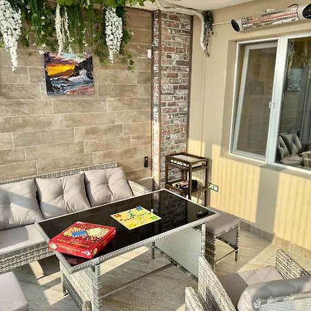 Seasky Smarthome Penthouse For 6 Guests With Private Parking 5 Minutes аway From And Centre *