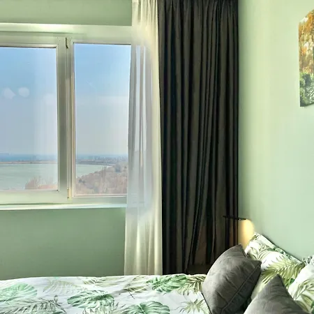 Seasky Smarthome Penthouse For 6 Guests With Private Parking 5 Minutes аway From And Centre Burgas
